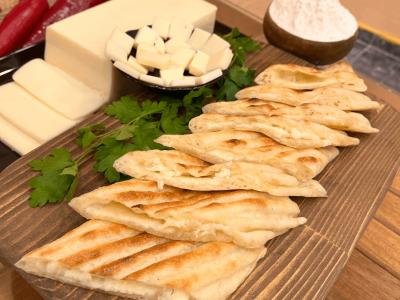 Kaşarlı Pide  | 75,00