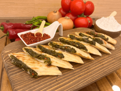 Ispanaklı Pide  | 75,00