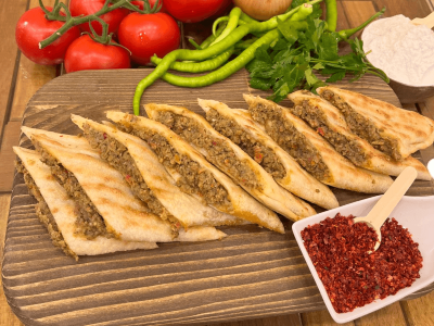 Kuşbaşılı Pide  | 110,00